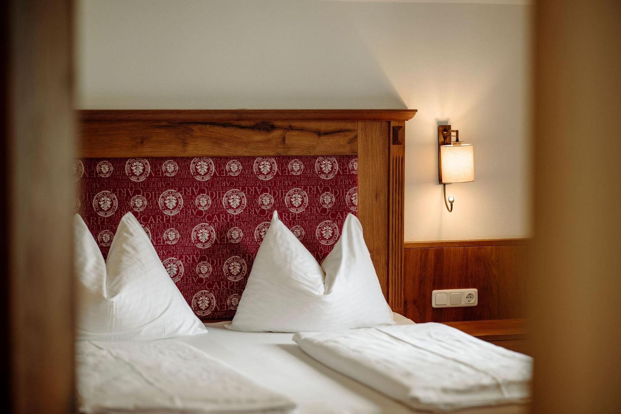 Lerchs Landhotel Санкт Йохан им Понгау Екстериор снимка